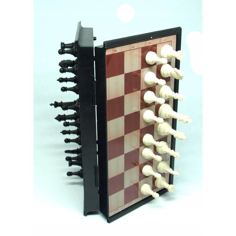Szachy magnetyczne 27x27 cm – plansza rozłożona